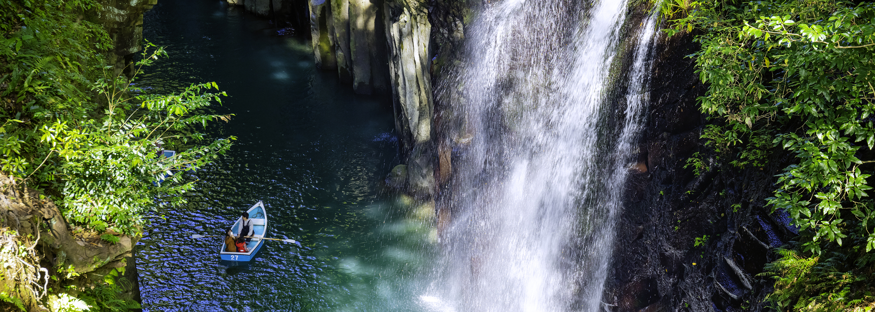 京都市北区にある旅行会社「近畿観光株式会社」です。